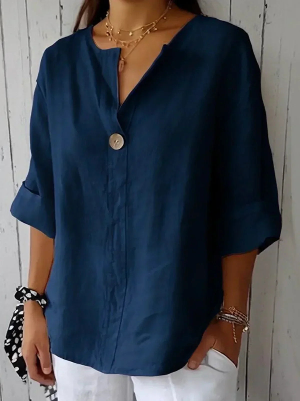 NAYLA™ - Blouse décontractée à col en V